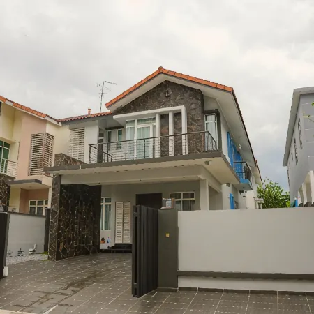 Family Homestay Dato Onn Johor Bahru