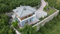 FARM STAY VILLA HIDDEN GARDEN Hotels in 