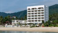 Elite Atoll Beachfront Hotel
