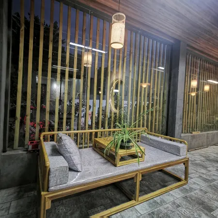 LeJu Courtyard house