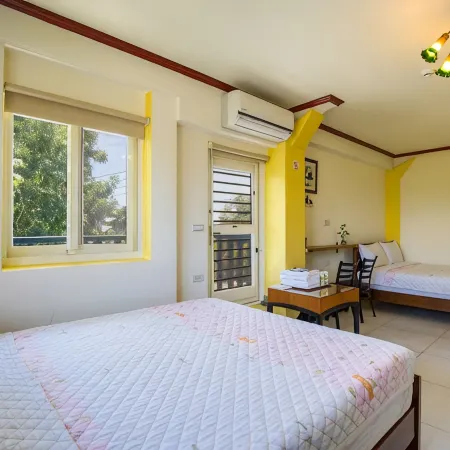 Tian Xinmin places B&B