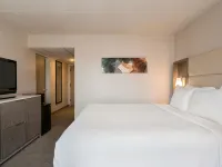 Crowne Plaza ENGLEWOOD by IHG - Boutique