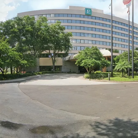 Embassy Suites by Hilton Orlando International Drive ICON Park