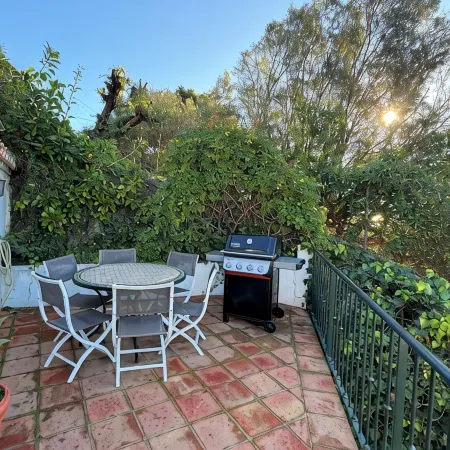 Secluded Villa with Panoramic Views, Private Heated Saltwater Pool & Fast Wi-Fi