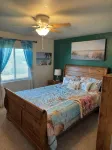 Spacious 5-Bedroom Home Blocks away from Downtown nestled in Below STURGIS Sign - Wifi