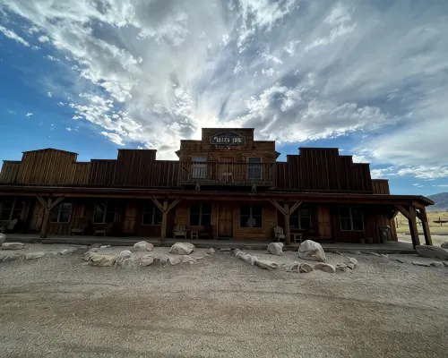 Cozy cabin #1 & AC, WiFi in Almo ID by City of Rocks National Park Hotels in Almo
