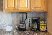 Spacious Home Near Tempe's Great Venues, Sleeps 10 - บังกะโล