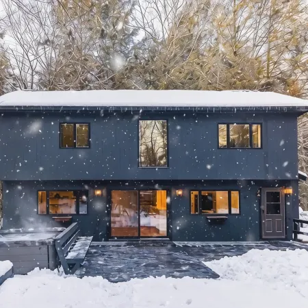 The Quechee Haus: VT Retreat with Outdoor Hot Tub Hotels in Quechee