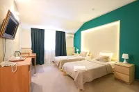 Hotel Monarkh - 3-Star