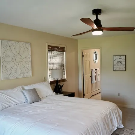 Schroon Lake Hot Tub Escape 7 Bedroom Sleeps 22+