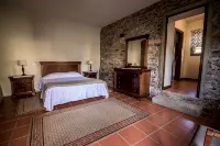 Bento Novo | Historic Manor House Near the Coast, Stunning Gardens - 3-Star