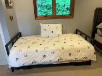 Endless Lake Views, Amazing Sunsets overlooking a state park! - 4 estrellas
