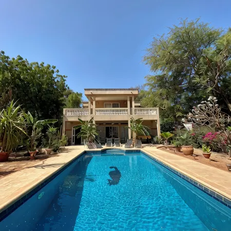 Somone: large air-conditioned villa with swimming pool, 10 people *, between Sea and Lagoon