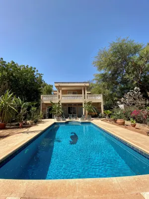 Somone: large air-conditioned villa with swimming pool, 10 people *, between Sea and Lagoon - 빌라