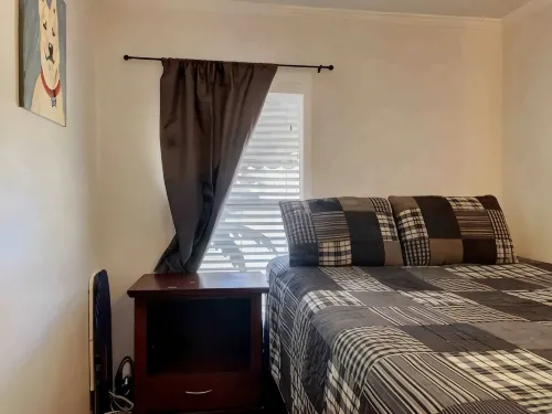 Lake Bungalow-Pet friendly- Highport Marina