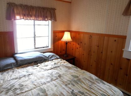Scenic Lake front cottage! Summer in Door County too good to miss!