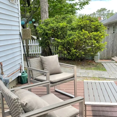 Stay in a TINY HOUSE!★0.4mi to Beach★Village★Restaurants★Pet Friendly ★ 2 bikes!