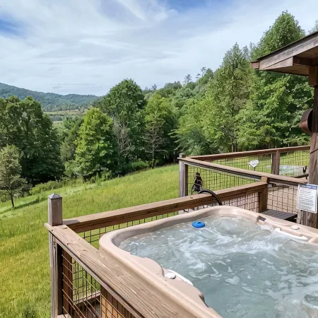 Unique Studio Cabin for Couples w/Mountain Views from Hot Tub!