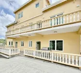 Simby D'lo A Presidental House.Pack up your luggage and move in!  UP - 2-Star