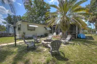 3 bedroom Farmhouse on the River