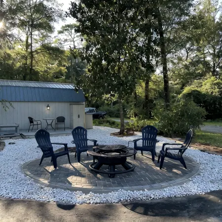 Ovedale Lodge.  A cabin on a three acre estate in Horse Country, Ocala