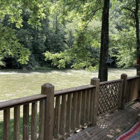Country River Cabin