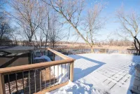 Secluded Spa-Cious Retreat -Beds for 8. Plus 3 Foldaways Extra - Wifi