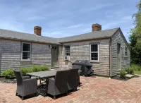 Charming Historic Downtown Cottage - ห้องครัว