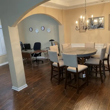 Only 2 miles from shopping, banking, food, entertainment,15 to downtown Atlanta