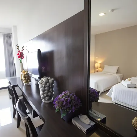 Primetime Hotel