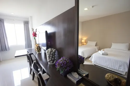 Primetime Hotel