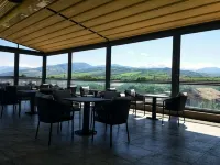 Turon Resort - bars