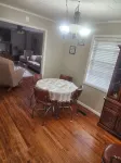 Charming 3-bedroom house with 65in smart tv, Wifi, and central heat/air in town!