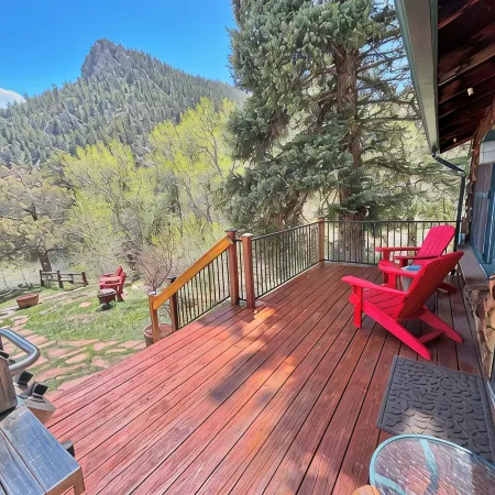 Storybook Cabin - Private Stream, Incredible Canyon View, Starlink Internet