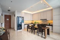 Dago Suite Luxury 3Br + 1 Apartment