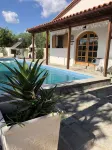 Spacious 3 bedroom Villa with private pool, patio and roof terrace. - Villas