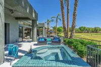 Newly Remodeled 4,400 Square Foot Modern design with Pool and Spa065893