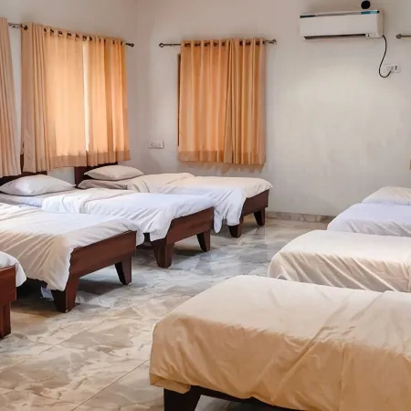 GOLDEN RESORT IGATPURI