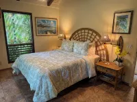 Tiki Hut Cottage -  Lush Tropical Garden, ;Walk to Tunnels Beach TVNCU#5161 - บ้านพักหลังเล็ก