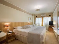 Mirasol Copacabana Hotel Hotels near Leme Beach