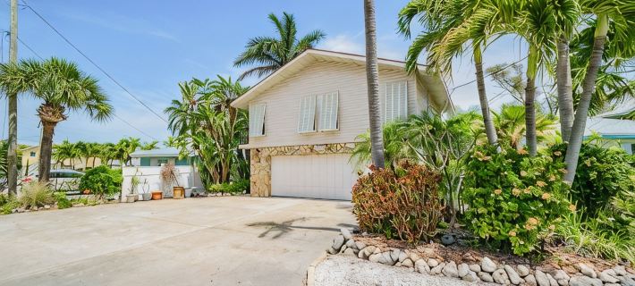 Our Waterfront Home Is All Ready Just for You!Vrc16-000016 Hotels in Holmes Beach