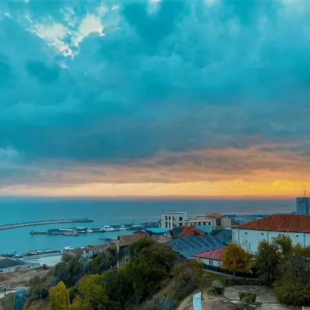 Maritimo Luxury ApartHotel