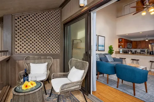 Modern Kihei Resort 2 Bedroom, 2 Bath Condo with AC - Steps to the Beach - 4-Star