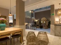 Goodnight Cádiz Apartments Hotels near Falla Theater