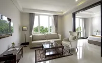The Sahira Hotel