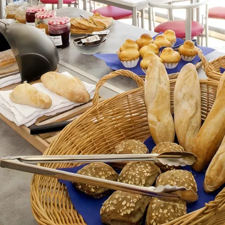 Brit Hotel Confort Lannion Centre Gare
