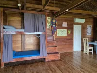 Cruiser's Beach Resort - Homestay