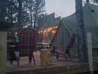Eagle's Nest Cabin / Sibley4 Tent combo @EvansCliff hot tub canyon views 폴 리버 카운티 호텔