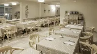 Hotel Adua & Regina di Saba Wellness & Beauty - servizio colazione