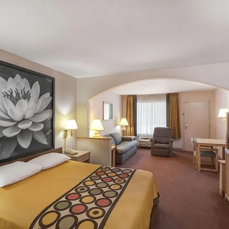 Super 8 by Wyndham Jasper TX